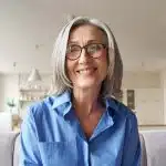 femmes de plus de 60 ans